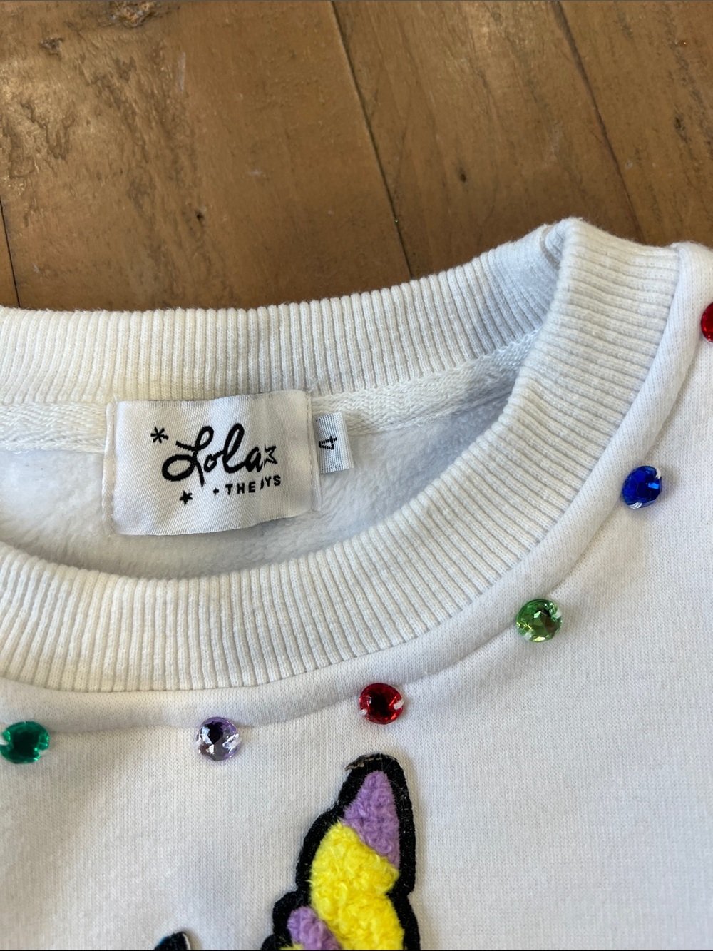 Lola and the boys neon unicorn appliqué sweatshirt 4 years - Picture 3 of 5